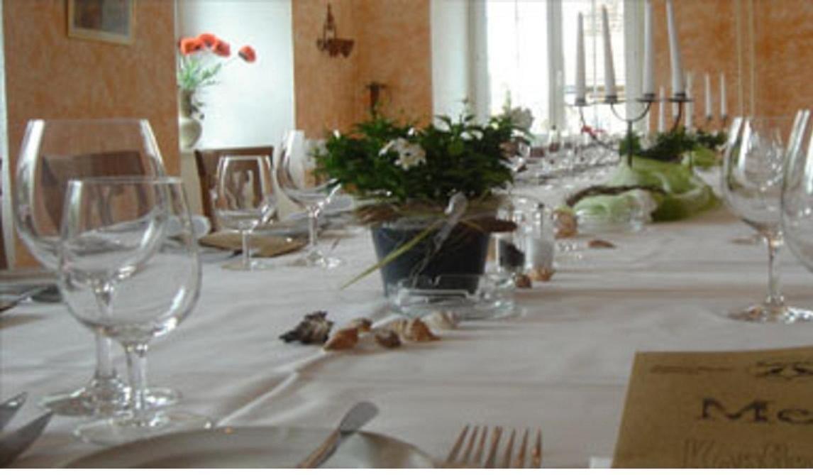 Gasthof Raben Eschenz Bagian luar foto